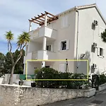 Appartement Kata Sutivan